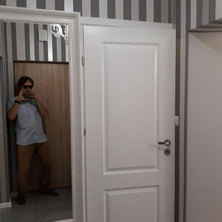 2 Bedroom City Center Apartment คาโตวีตเซ ภายนอก รูปภาพ